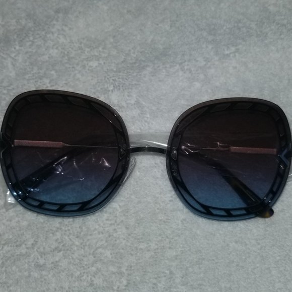 Tory Burch Sunglasses - Picture 1 of 8